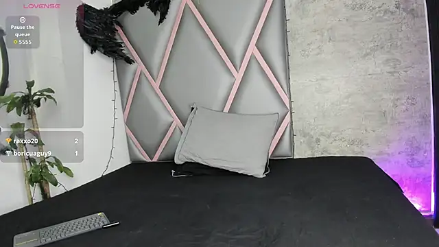 Guadalupe_cors's cam snapshot