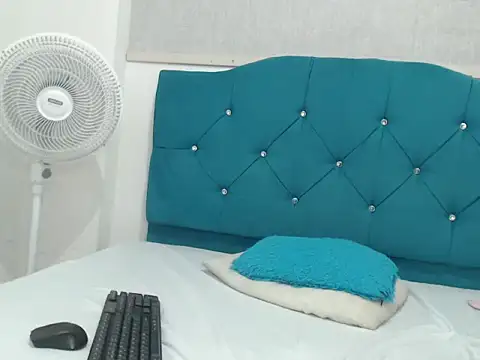 Scarleth_Foxx's cam snapshot