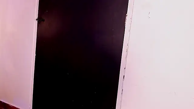 Alicee_Evans_'s cam snapshot