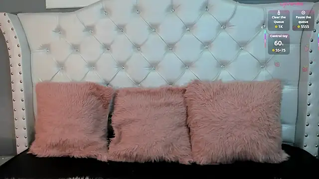 Cristinawhite's cam snapshot