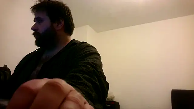 musculardaddybear89 live sex cam