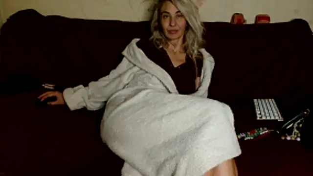 AsyaLulu's cam snapshot