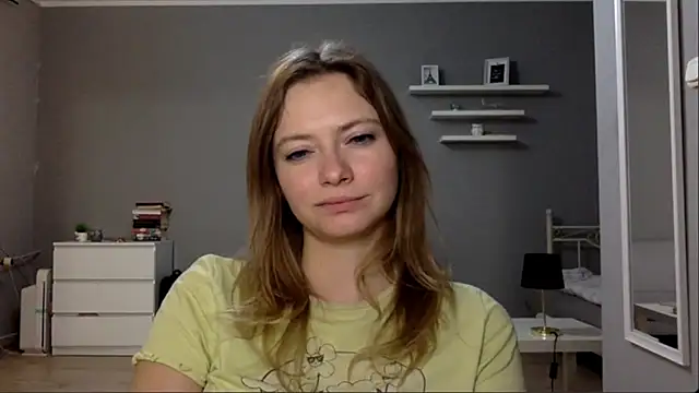 MillieShow's cam snapshot