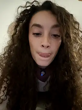 Martyca_Beee's cam snapshot