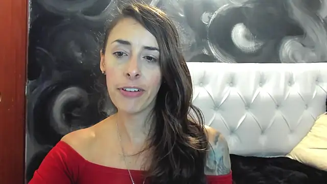 ScarletKings's cam snapshot