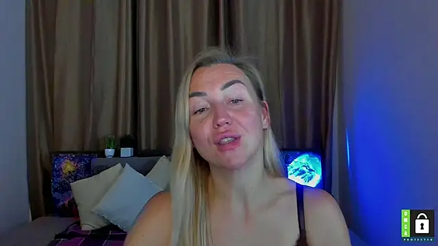 Kiss_julli88I's cam snapshot