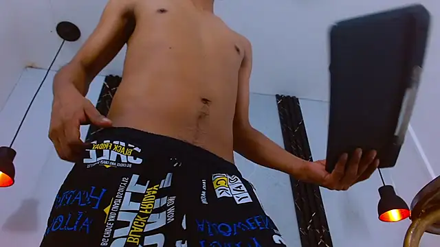 marcus_hans_'s cam snapshot