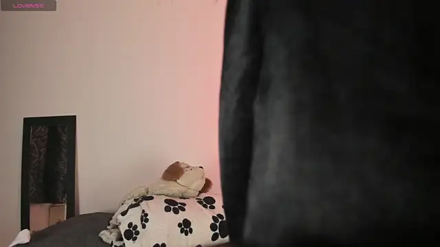 ValeStone's cam snapshot