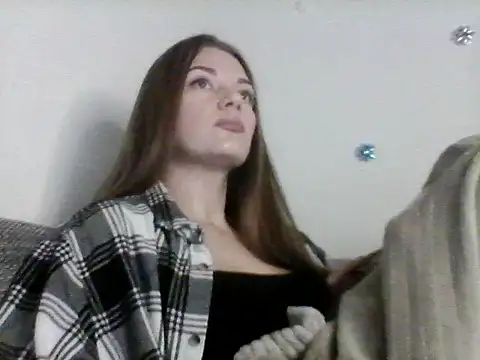 EllaMoonlight's cam snapshot