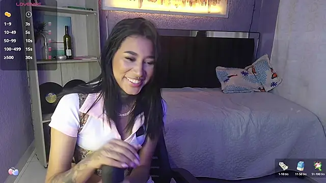 lyam_ebony_'s cam snapshot