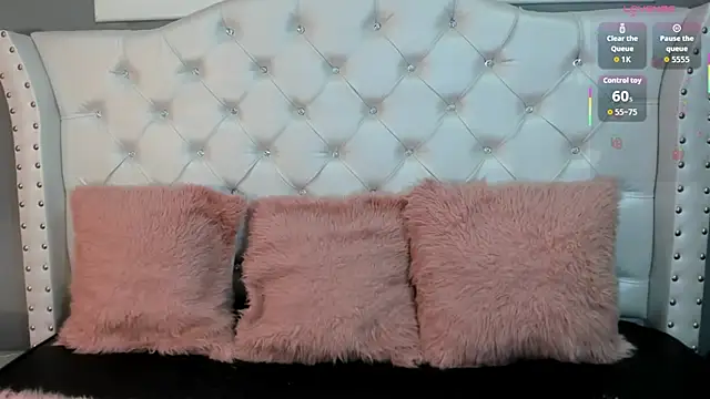 Cristinawhite's cam snapshot