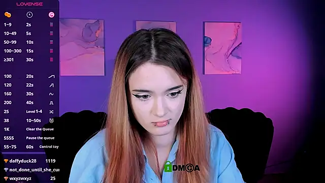 liana_kisses's cam snapshot