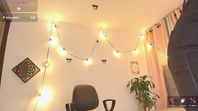 Seraphyne666's cam snapshot