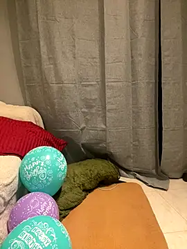 Island_Siren's cam snapshot