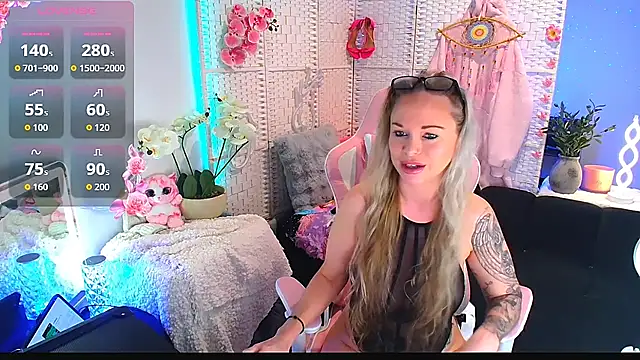 EllieKarrX live sex cam