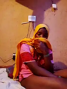 cute_naimah's cam snapshot