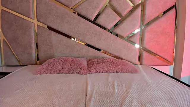 Zafiro_claire's cam snapshot