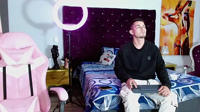 BooyHott_'s cam snapshot