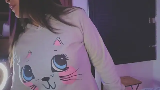 MiaCollinssx's cam snapshot