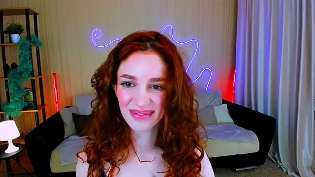 ChristinaConteeree's cam snapshot