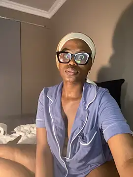 Moonzy77's cam snapshot