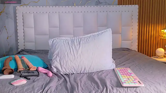 indianschoolgirl's cam snapshot