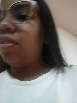 CloeeHills_'s cam snapshot