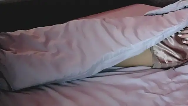 velvetveyraX's cam snapshot