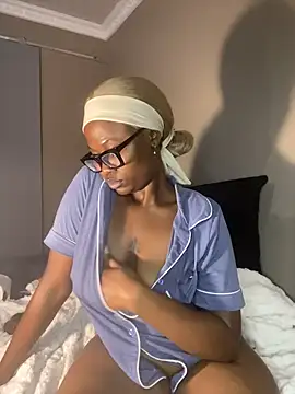 Moonzy77's cam snapshot