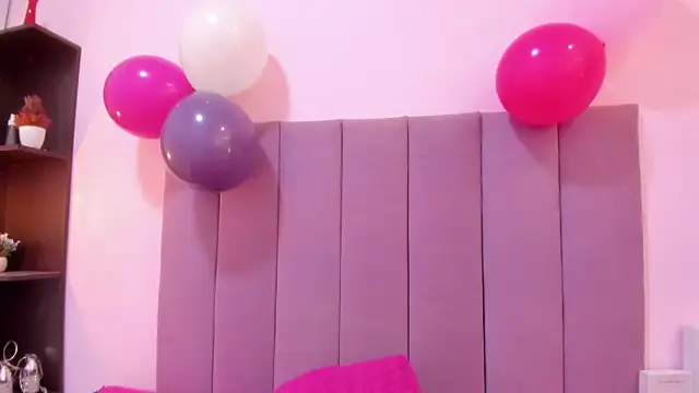 HoollyHendrix's cam snapshot