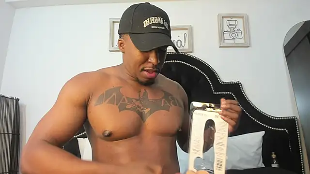 DenzelRios live sex cam