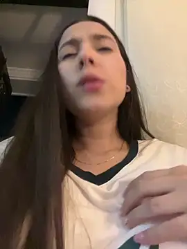 LittleDoll___'s cam snapshot