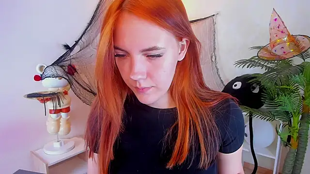 Gingerr_pie's cam snapshot