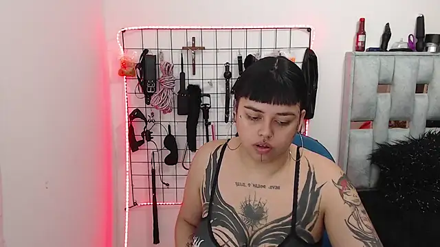 malboro_rojo's cam snapshot