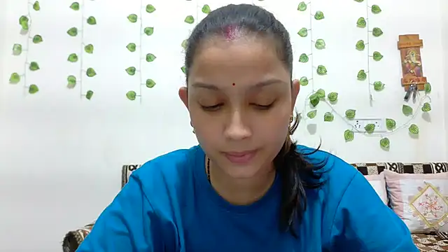 Aleena_Rai's cam snapshot