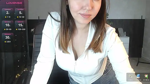 Sexy_Alexia69's cam snapshot