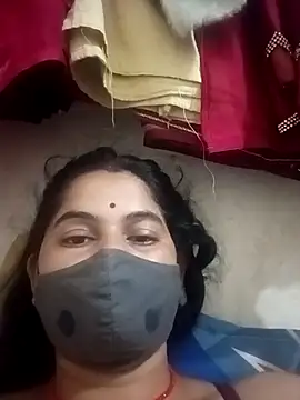 JULEE-740's cam snapshot