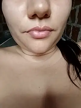 ariana_d20's cam snapshot