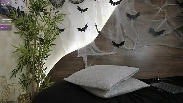 mia_lacy_'s cam snapshot