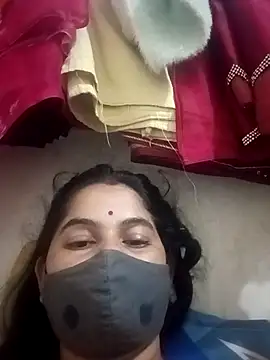 JULEE-740's cam snapshot