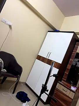 Shradha-999's cam snapshot