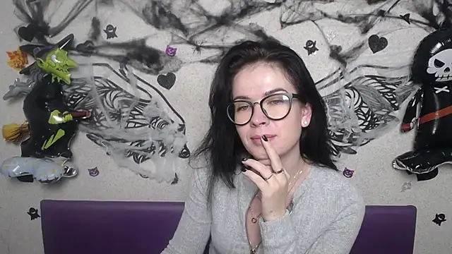 JasmineKouch's cam snapshot