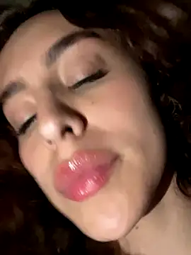 Katee_Jones live sex cam