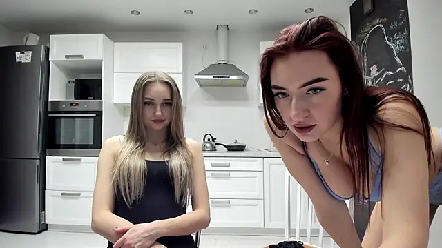 lisenok's cam snapshot