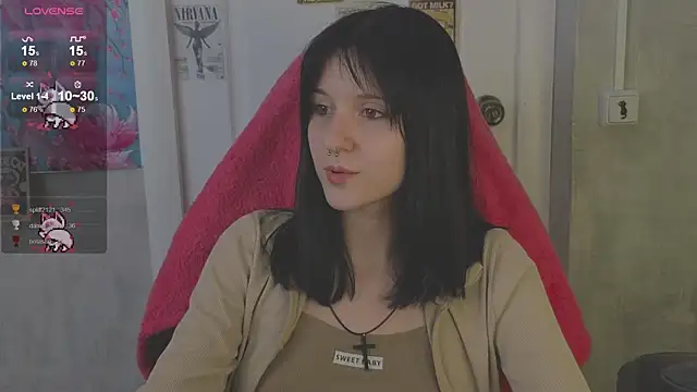 Charlie_Foxy's cam snapshot