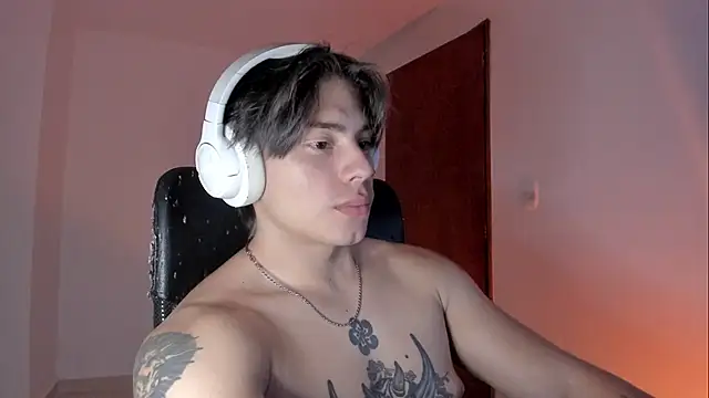 Giordano_Russo's Stripchat show and profile