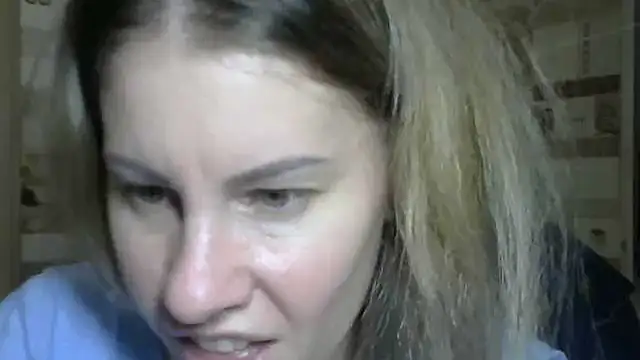 TherestlessKitty's cam snapshot