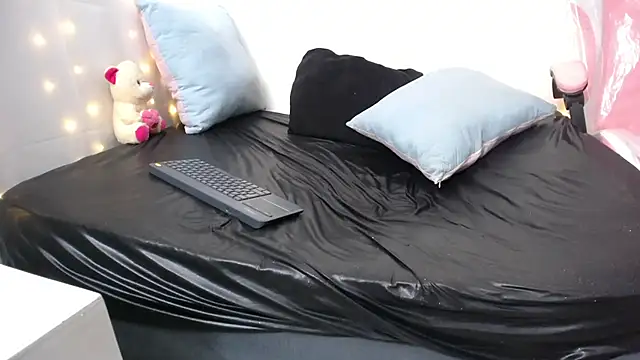 Niuk_mei's cam snapshot