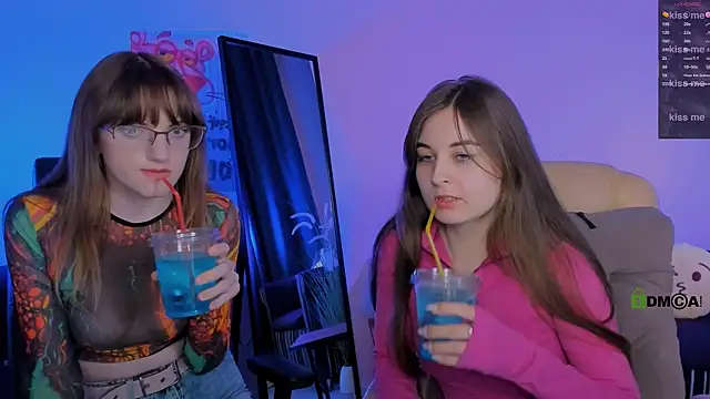 ava_mystic_'s cam snapshot