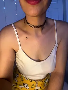 Elina_R's cam snapshot